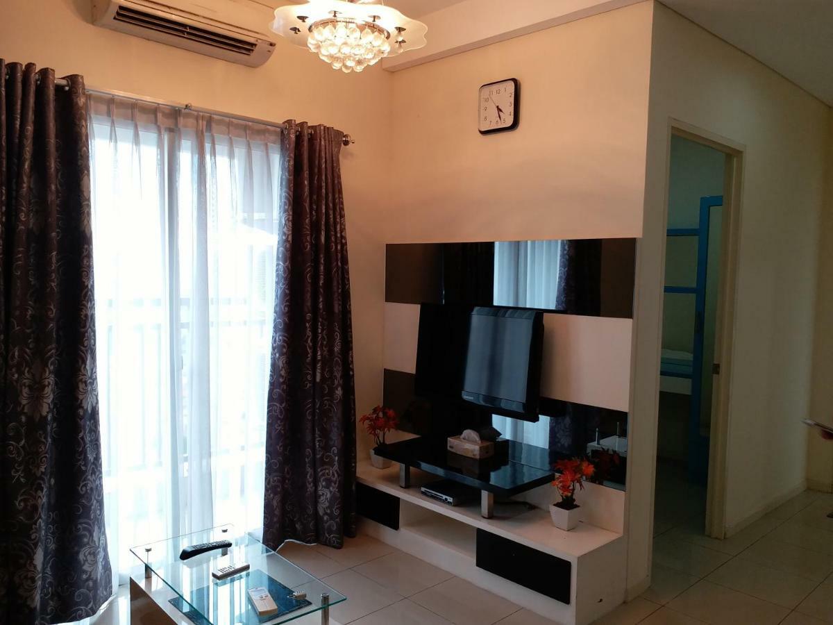 Apartment Cosmo Terrace Jakarta Exterior photo