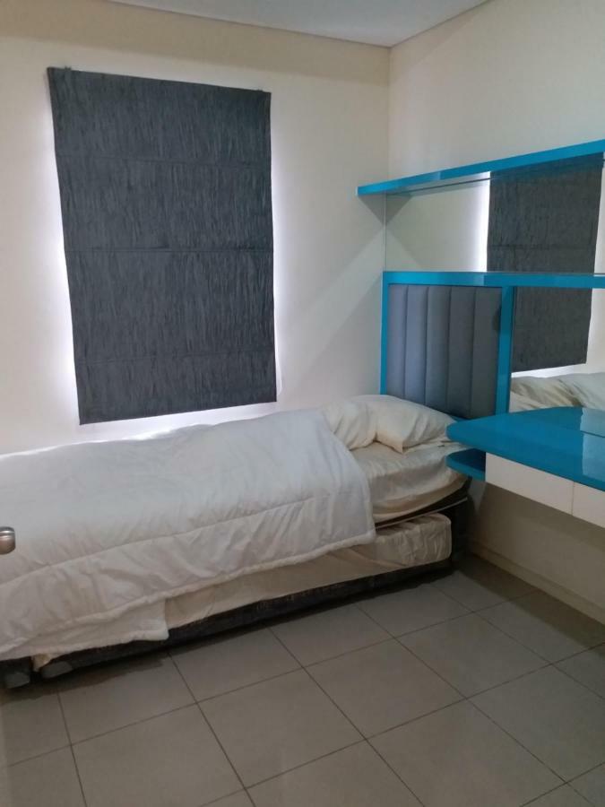 Apartment Cosmo Terrace Jakarta Exterior photo