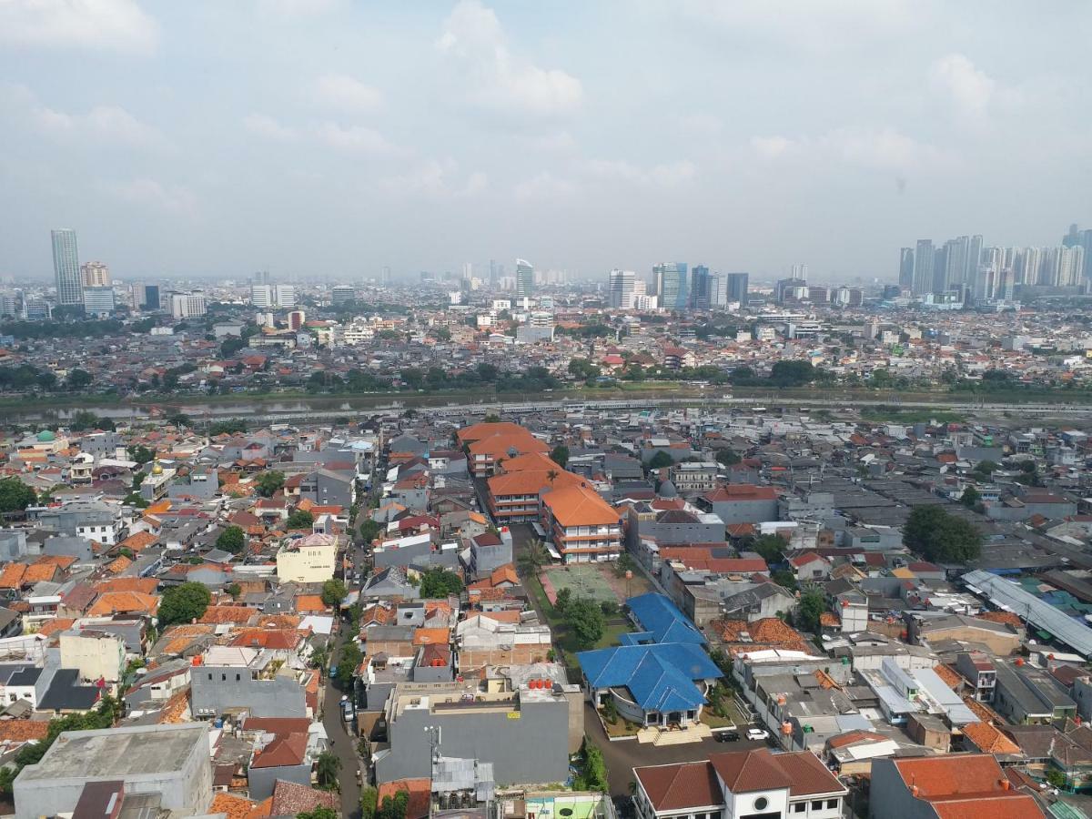 Apartment Cosmo Terrace Jakarta Exterior photo
